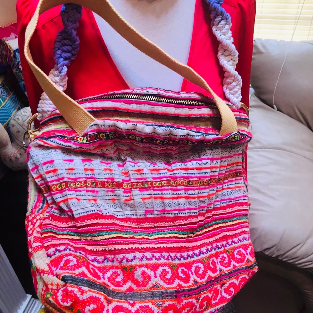 Adorable Recycled Denim Boho Bag! ❤️🛍🧜‍♀️💕 - Picture 3 of 8